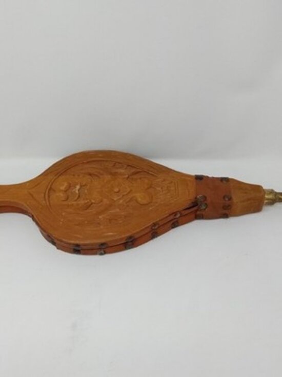​Vintage Hand Carved Wood Fireplace Bellows Floral Relief Leather Brass Nozzle main image 10